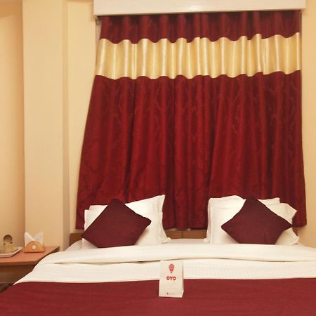 Oyo 13521 Sudhriti Hotel 西里古里 外观 照片