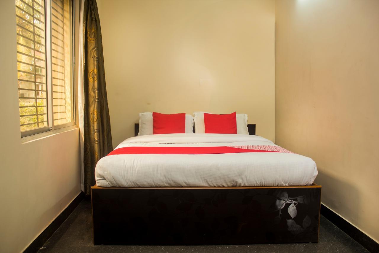 Oyo 13521 Sudhriti Hotel 西里古里 外观 照片