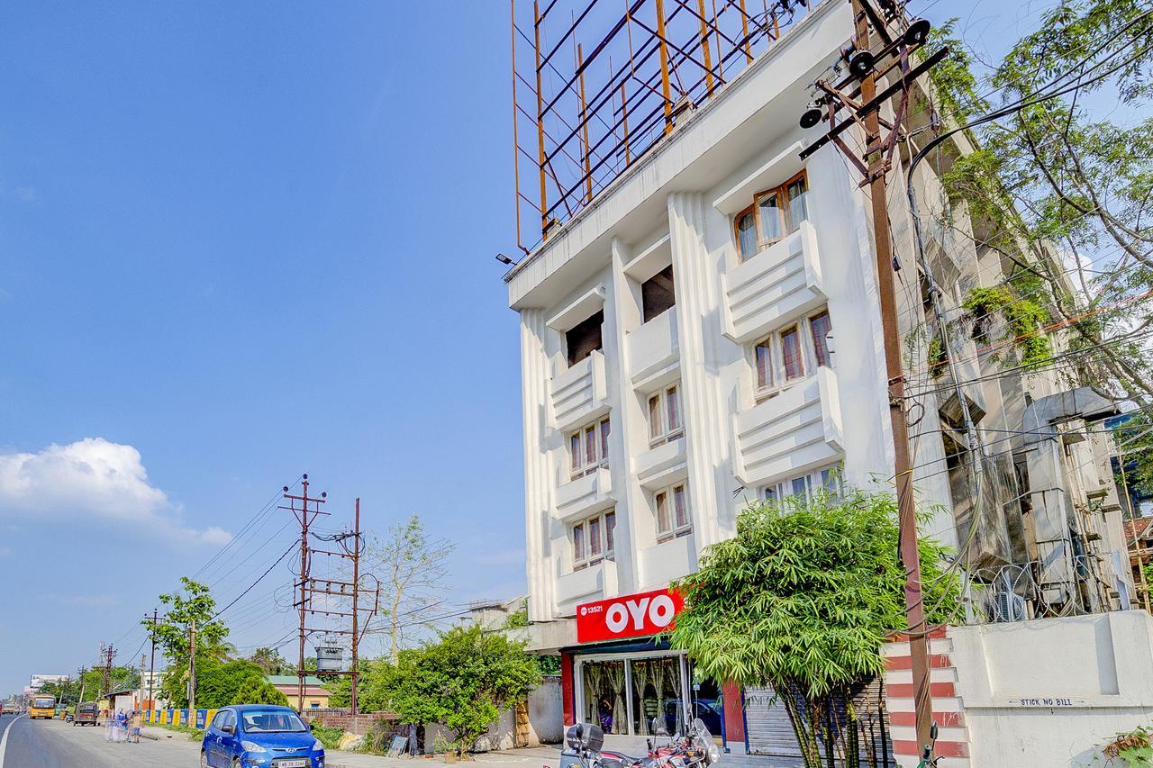 Oyo 13521 Sudhriti Hotel 西里古里 外观 照片